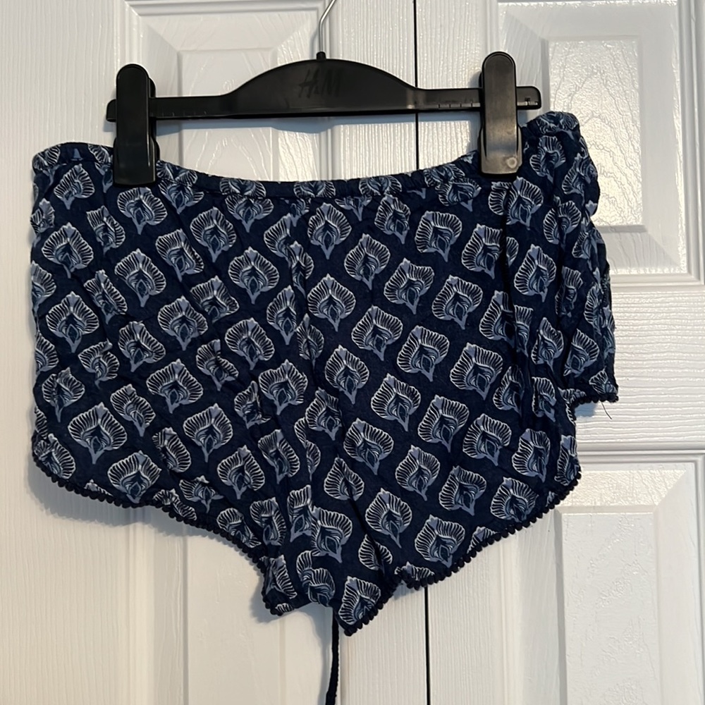 Roxy beach shorts - Picture 2 of 3